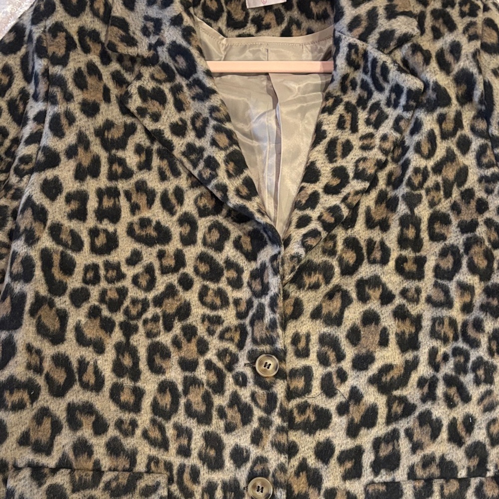 Pink Lily Leopard Print Blazer - Picture 4 of 7